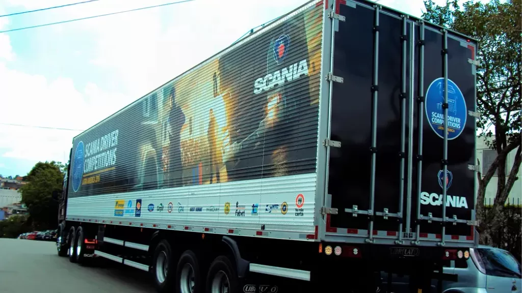 Envelopamento Caminhão Artfix_2