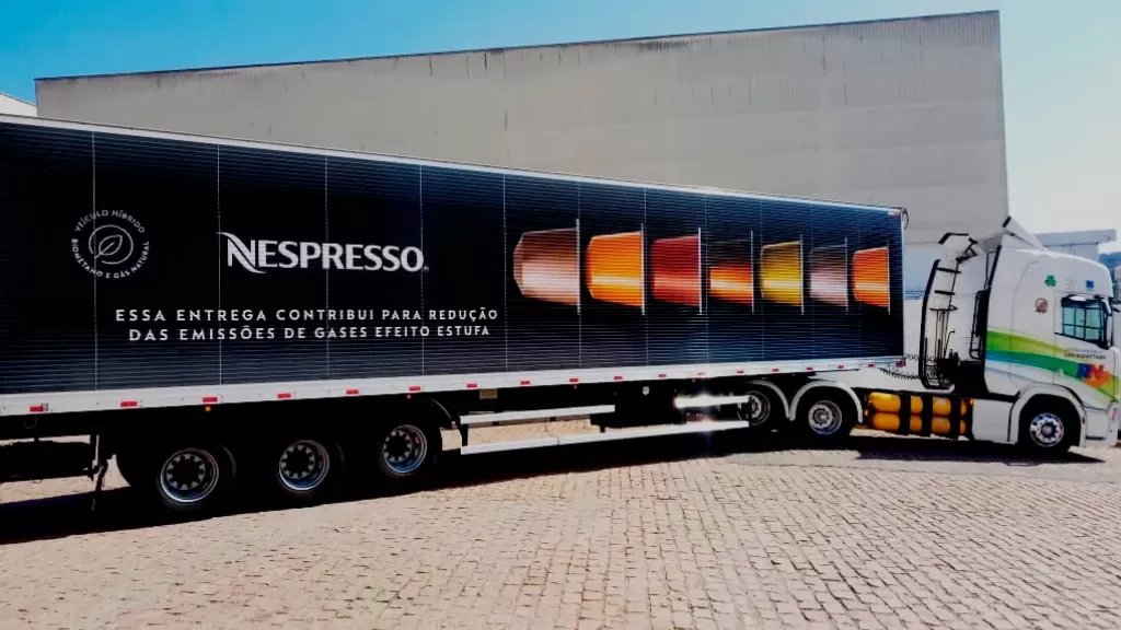 Envelopamento Caminhão Artfix_4
